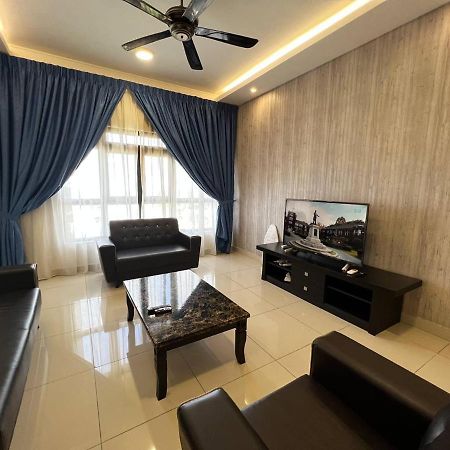 Meridinmedini Familytrip 5Min To Legoland By Vdo Homestay Nusajaya  Bagian luar foto